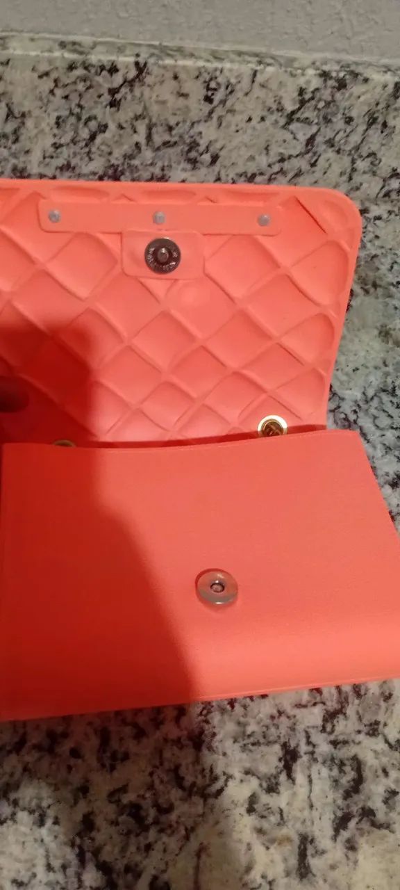 BOLSA DE PASSEIO POUCO USADA - Foto 2