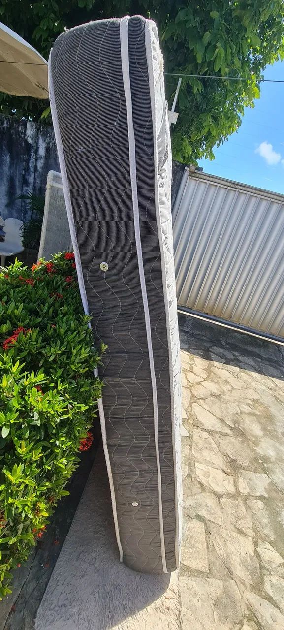 Colchão Casal Ortobom com molas - Foto 4