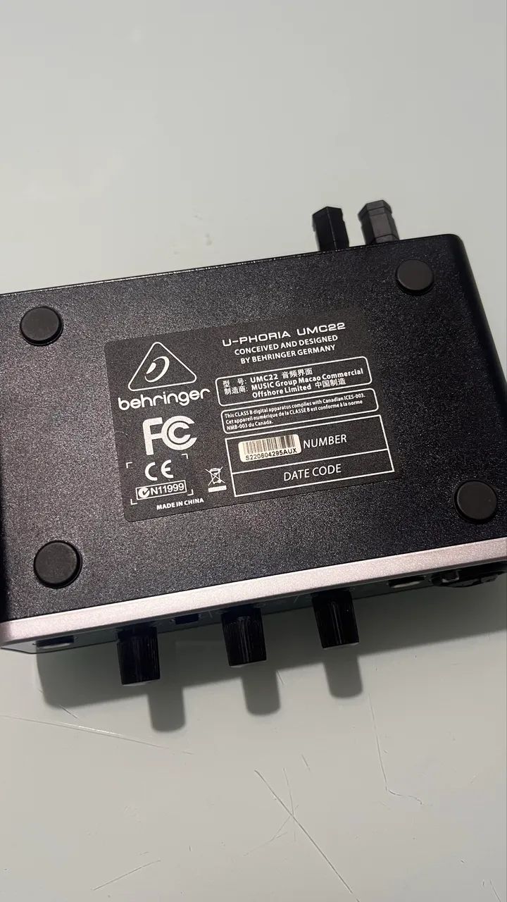 INTERFACE DE AUDIO BEHRINGER U-PHORIA UMC22 - Foto 3