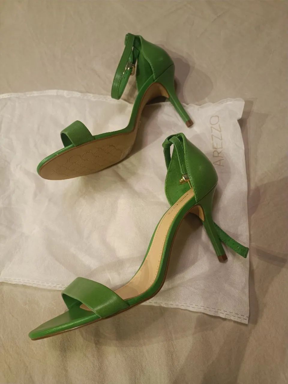 Sandália Arezzo - Foto 3