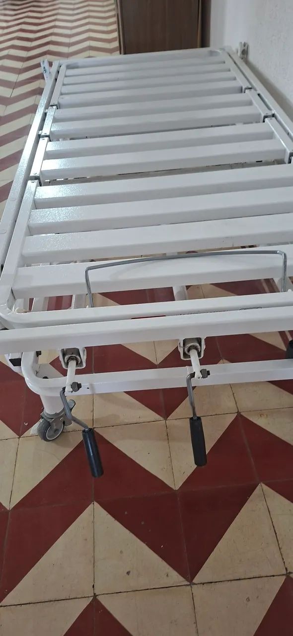 Cama hospitalar  - Foto 2