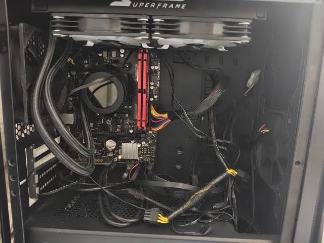 Computador Completo (gabinete, monitor e acessórios) - Foto 2