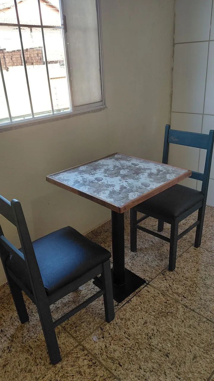 Mesa e cadeiras  - Foto 4