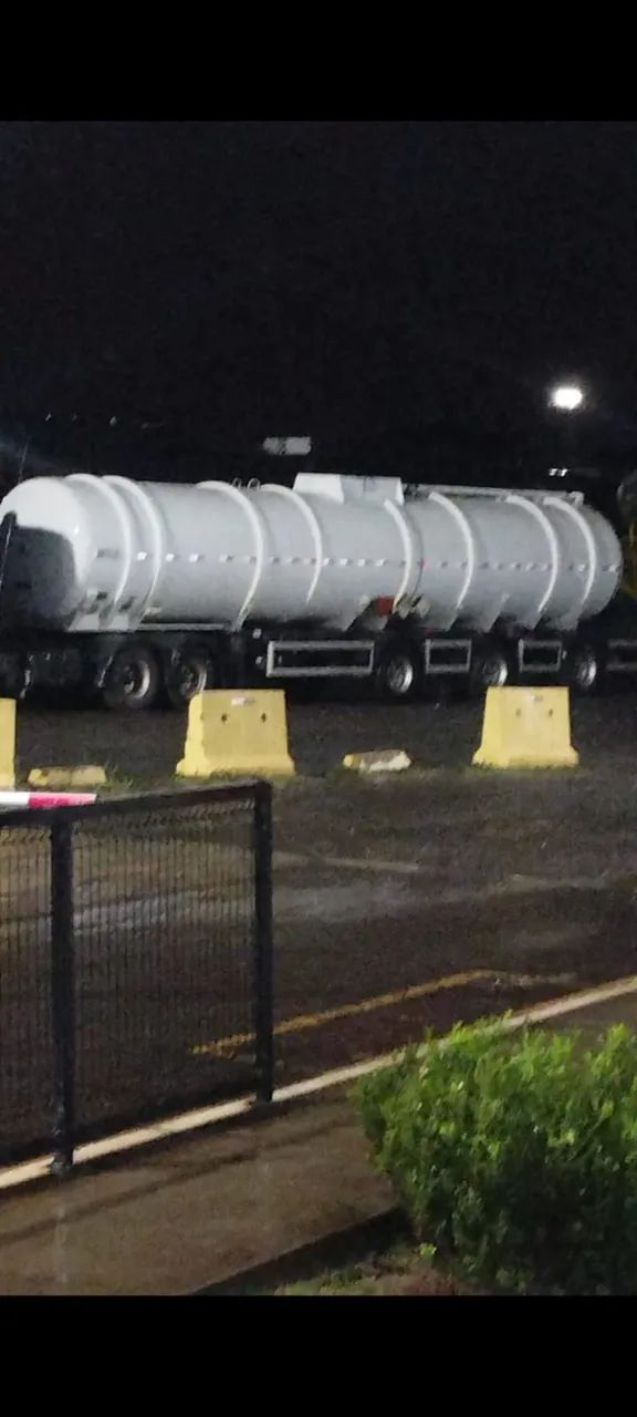 Carreta tanque vanderleia 2019(44) 9  * 7e no documento e serpentina - Foto 5