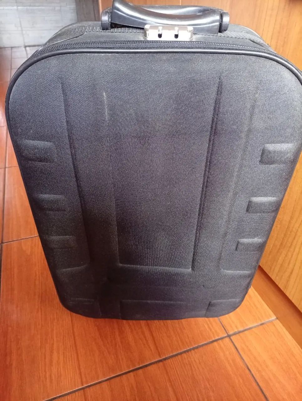 Vendo uma mala em excelente estado.