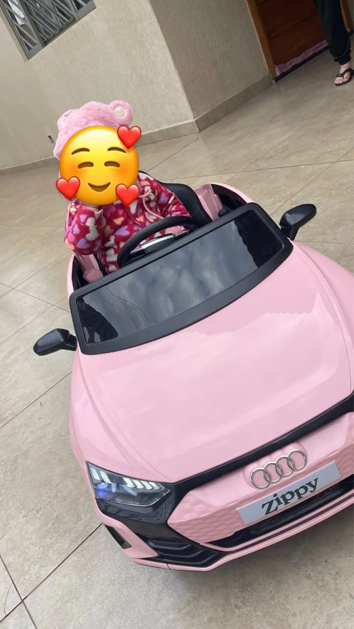 Carro eletrônico bebe