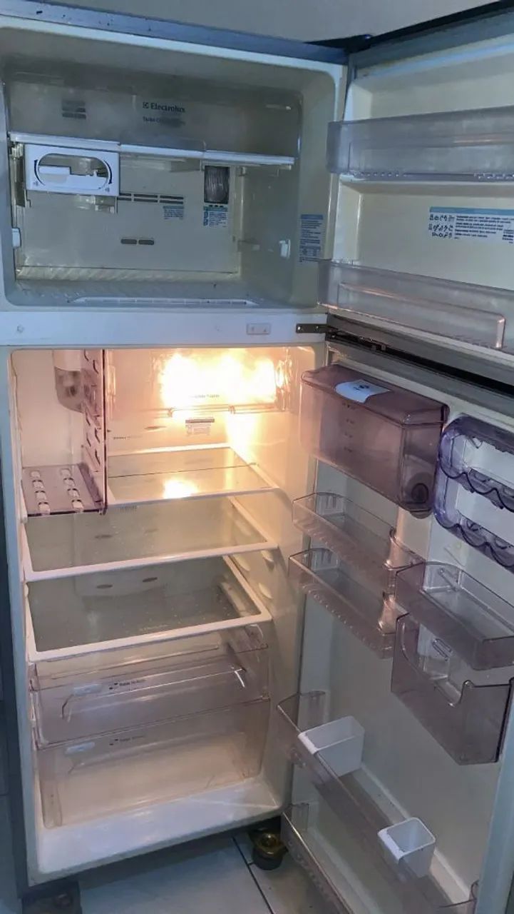 Geladeira Electrolux inox entrega grátis! - Foto 3