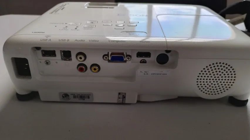 Projetor Epson PowerLite S41+ - 3300 lumens - Foto 4