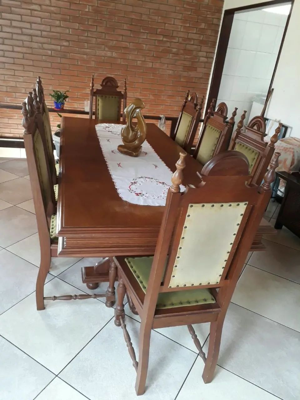 Mesa antiga de madeira cerejeira!!