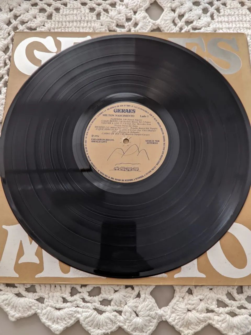 Milton Nascimento - Geraes - LP Vinil - EMI Odeon - 1976 - Foto 2