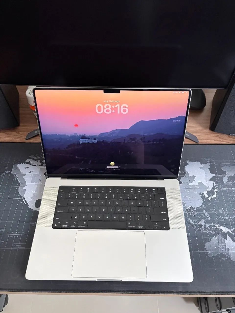 Macbook Pro 16" Prateado  - Foto 2