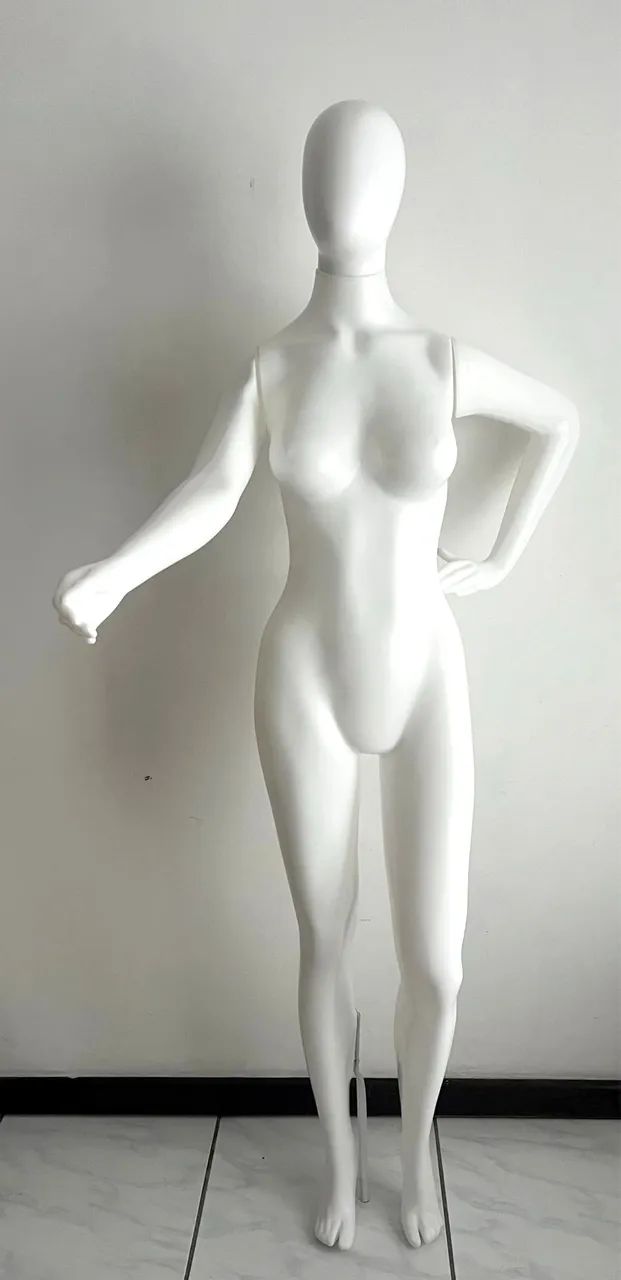 Manequim Feminino - Foto 3