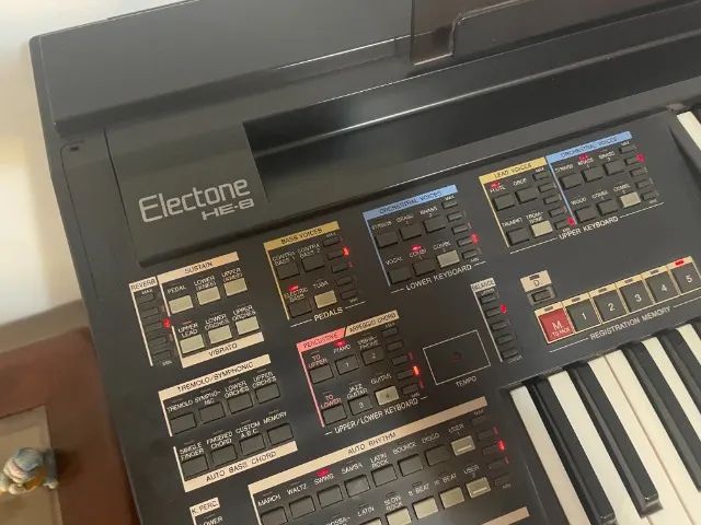 Orgão Yamaha Electone HE-8 - Foto 2