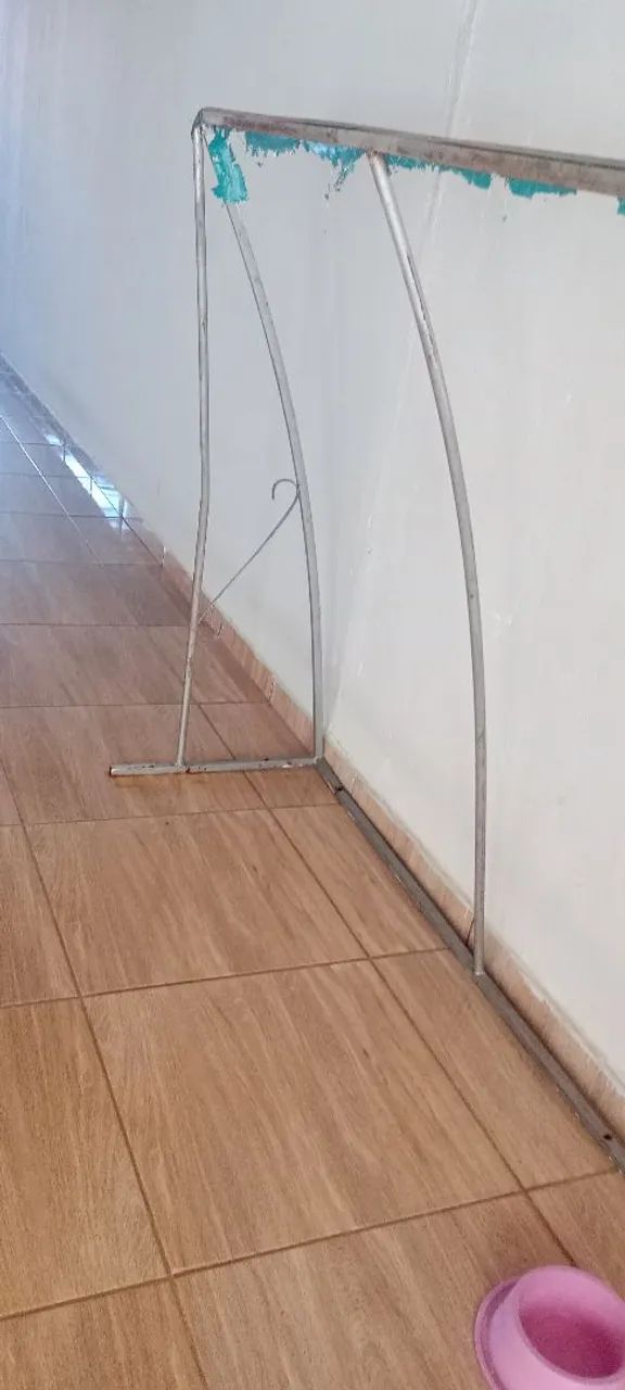 Vendo  extrutura de toldo! - Foto 2
