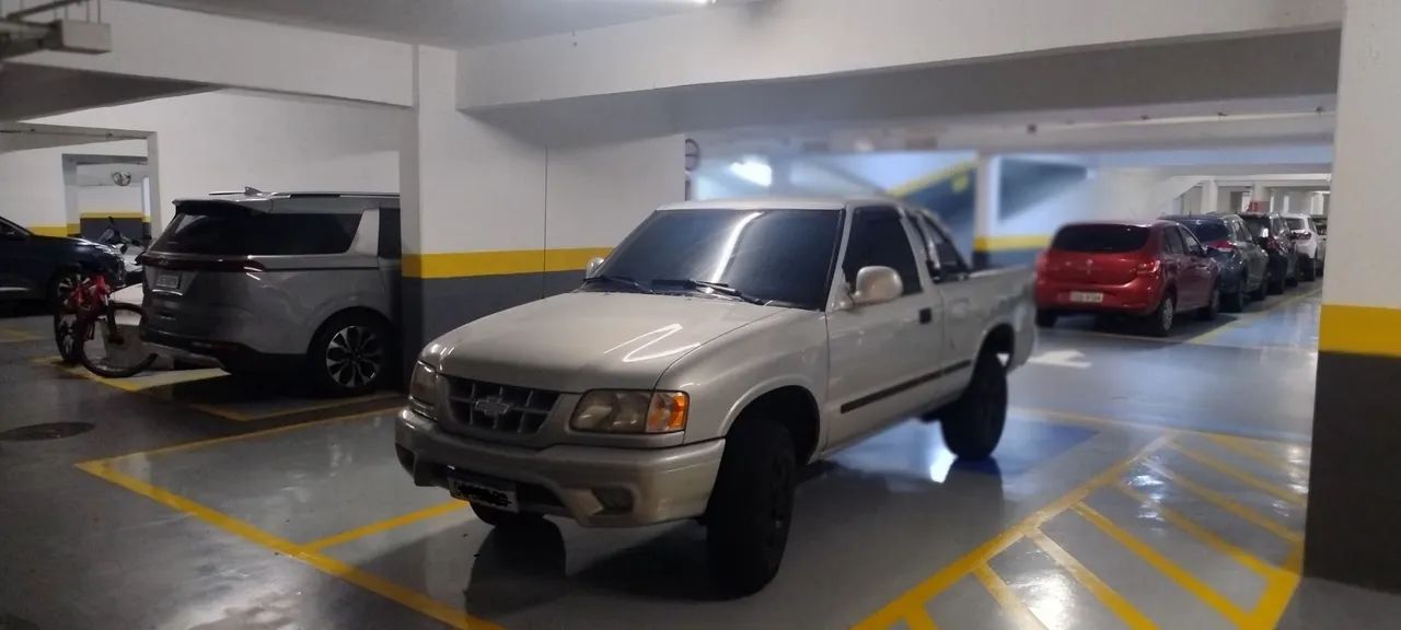 Chevrolet S10 Pick-up Std. 2.2 MPFI / EFI 1999