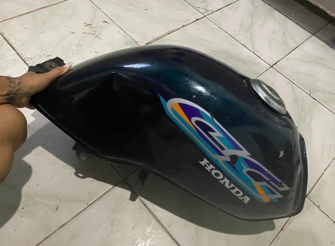 Tanque de CG125