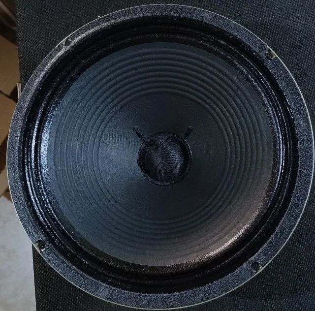 V30 Made UK 8 ohms -  Celestion  - Foto 3