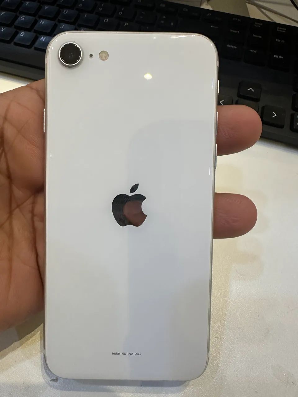 iPhone SE 2 64GB - impecável  - Foto 2