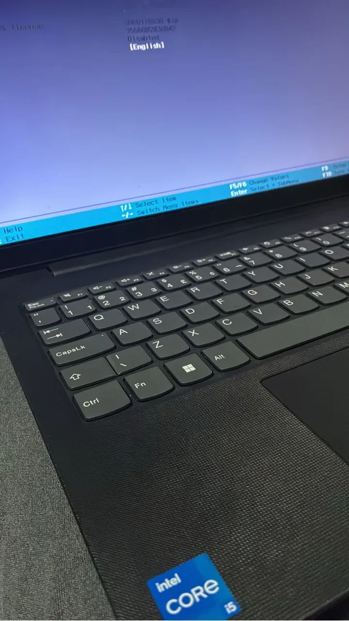 Notebook Lenovo v15 core I 5 - Foto 2