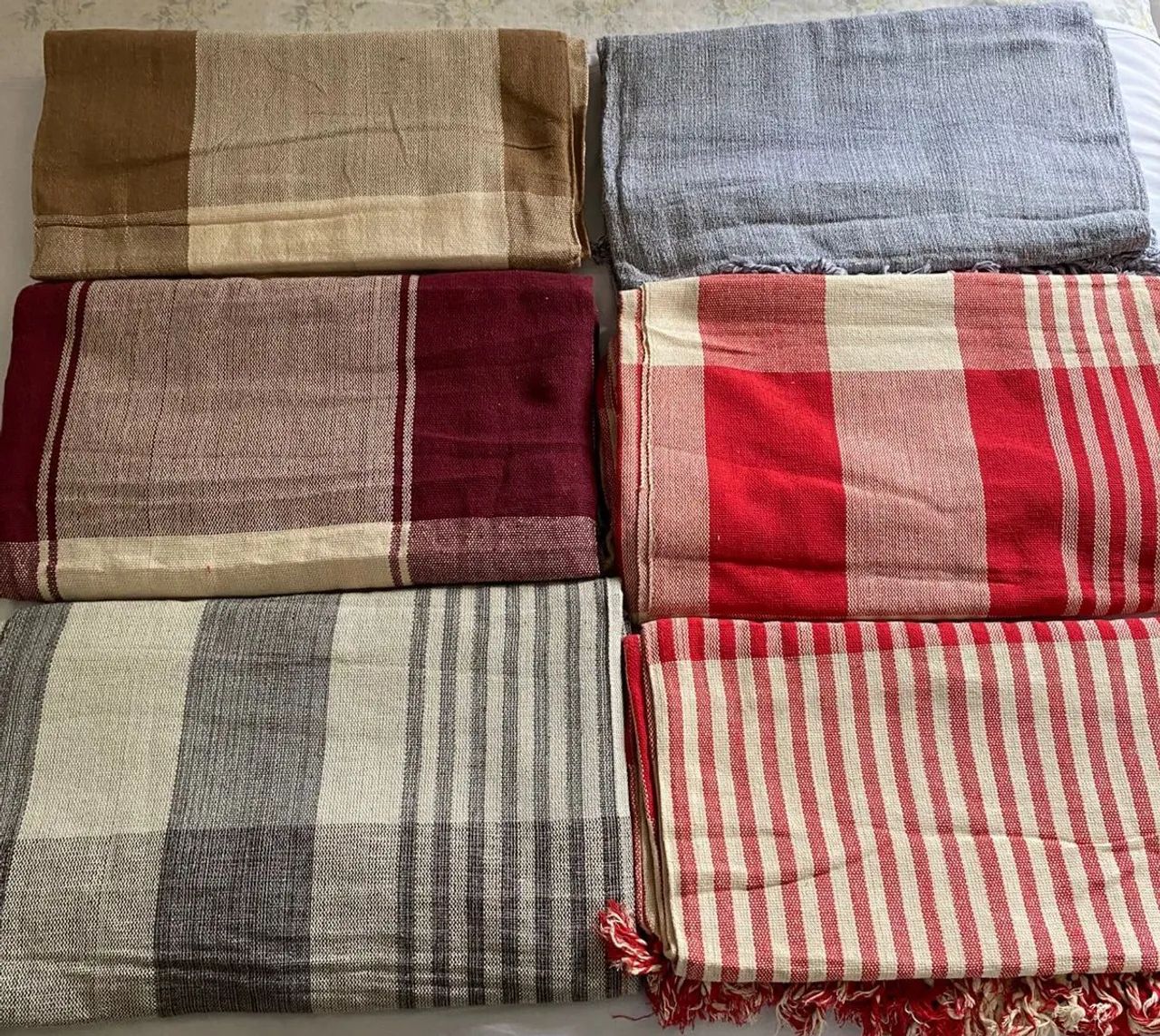 Cama mesa e banho  - Foto 3