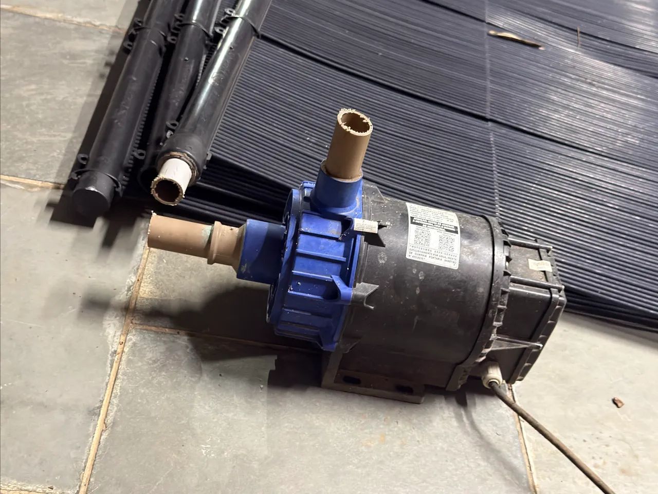 Aquecedor solar para piscina com motor - Foto 3