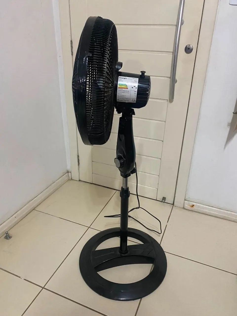 Ventilador coluna MONDIAL Super Power em EXCELENTE ESTADO - Foto 3