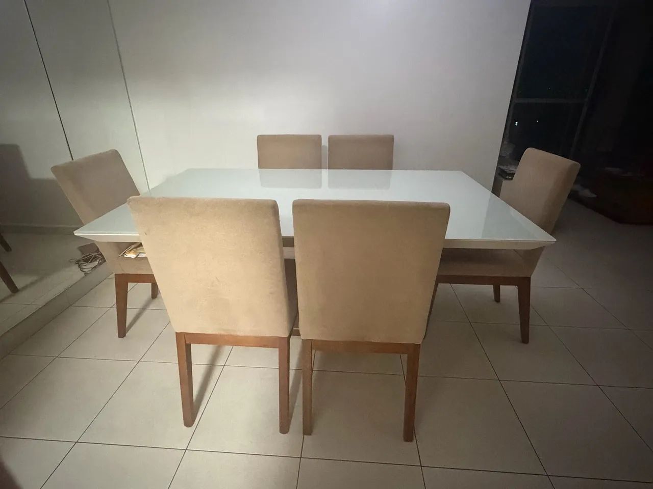 Conjunto de jantar Mesa e 6 cadeiras - Foto 2