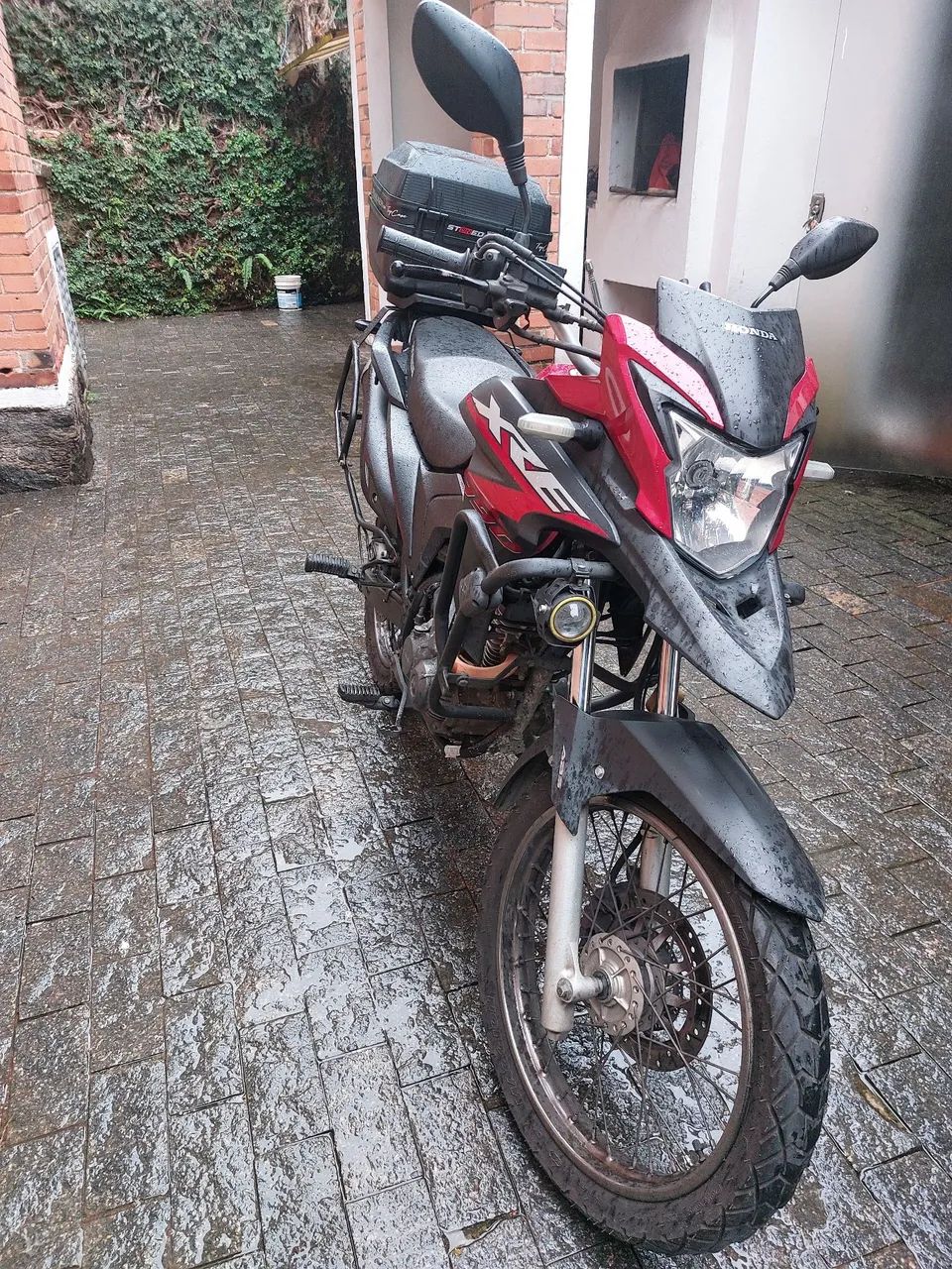 Honda xre190 abs