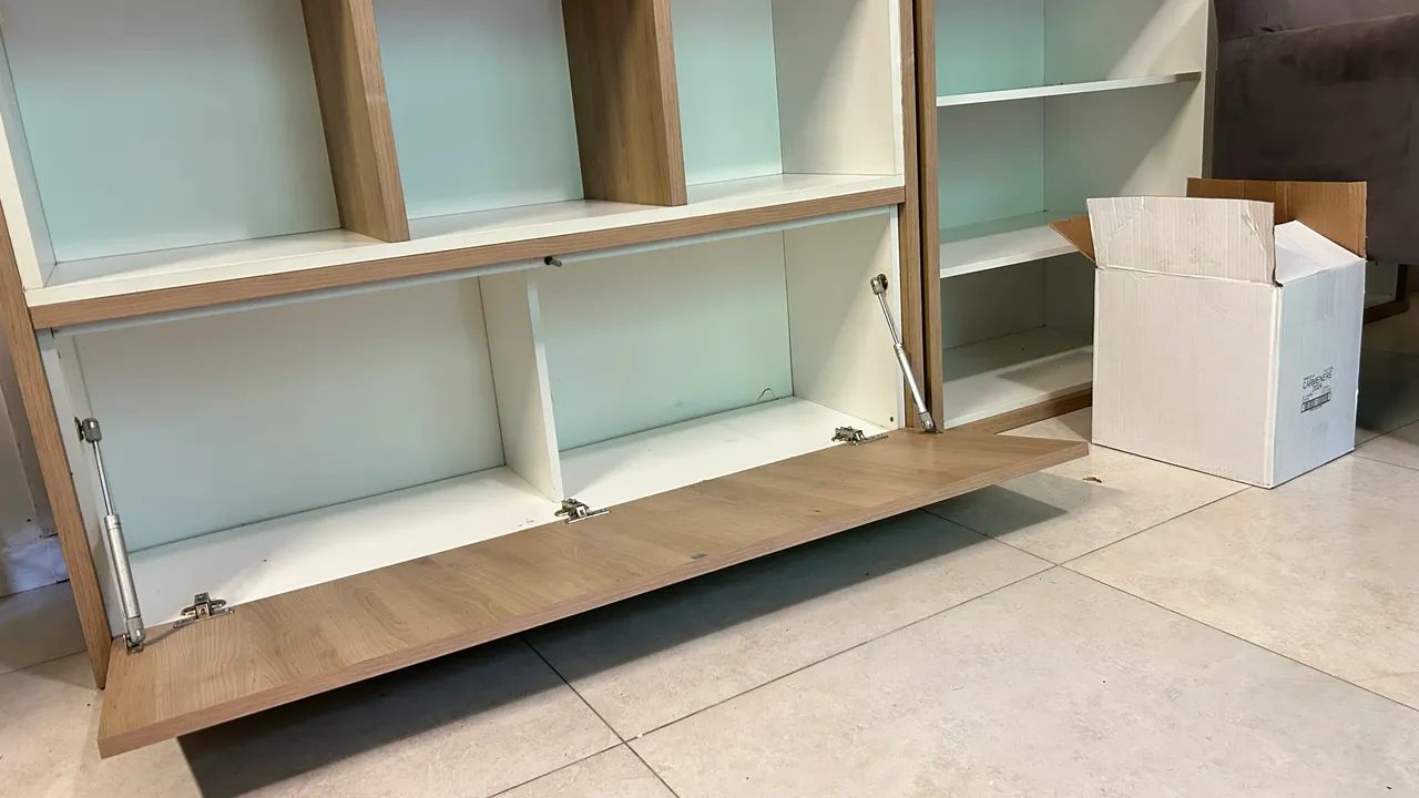 Armário com nichos iluminados  - Foto 4