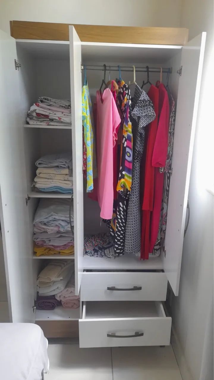 Guardada roupa de solteiro 
