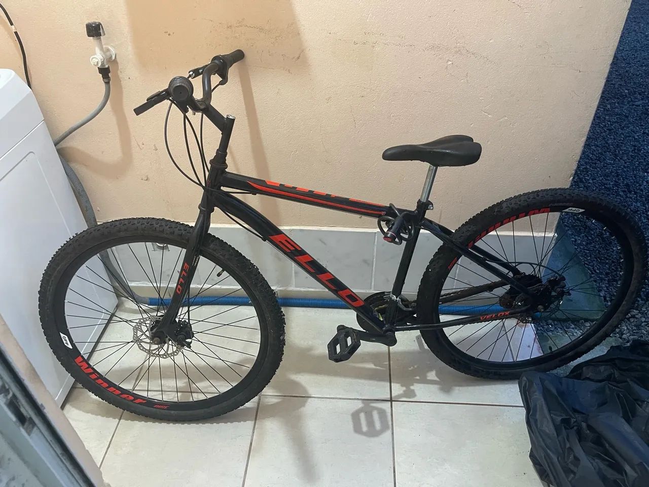 Bicicleta semi nova  - Foto 2