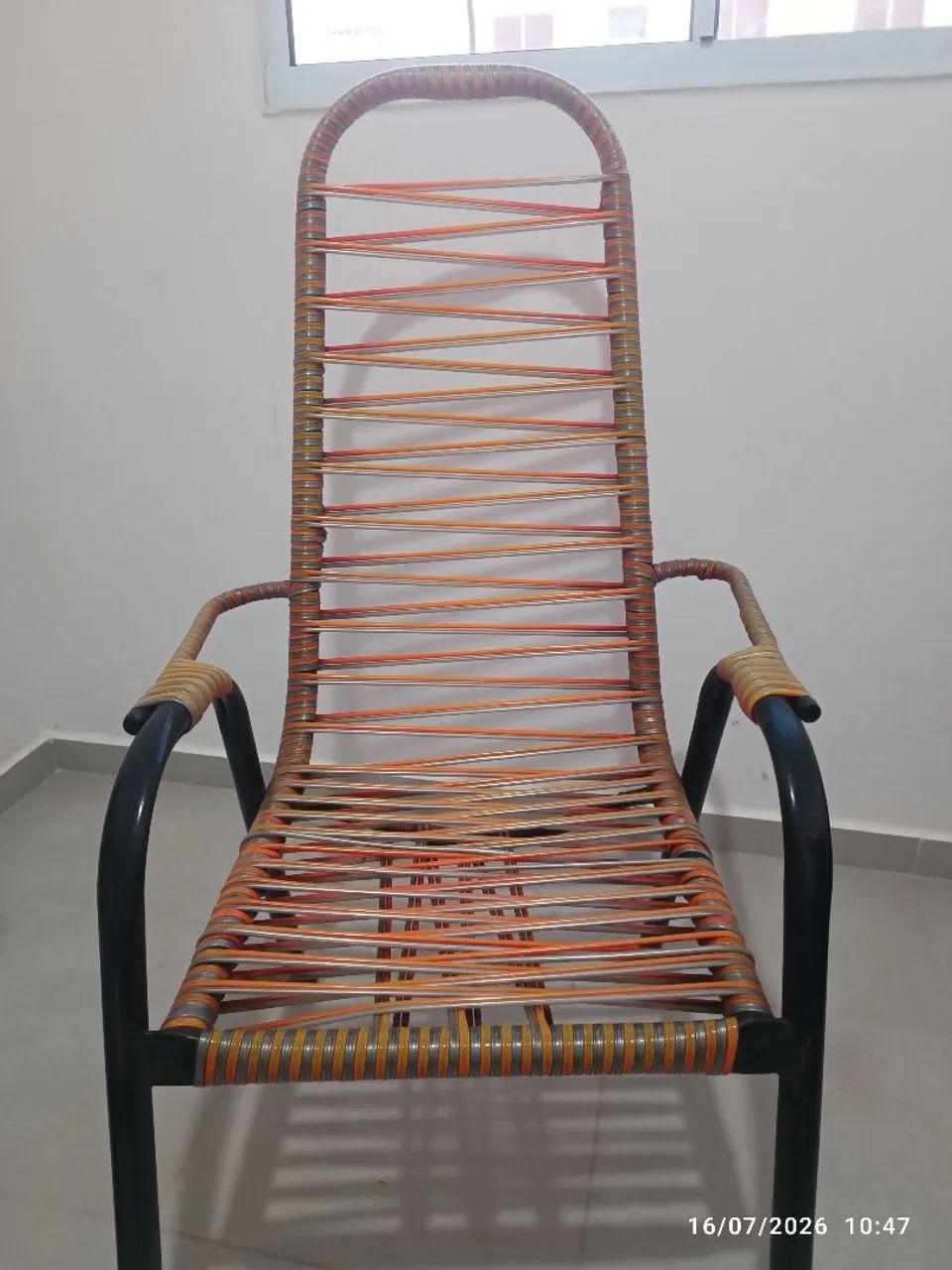 Cadeira de plástico 