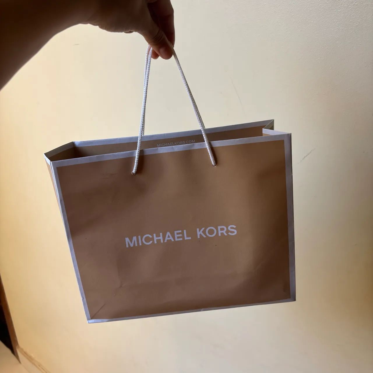 Bolsa Marrom MK - Foto 3