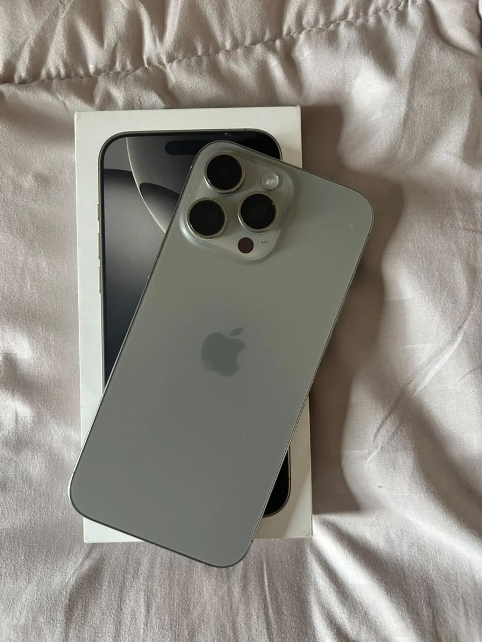 iPhone 16 pro Max 256gb - Foto 2