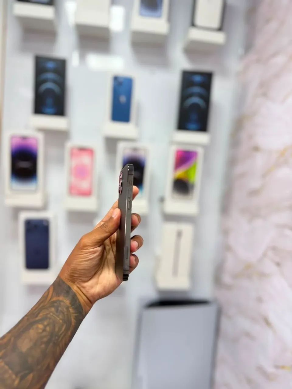 IPHONE 12 PRO MAX 256GB<br>R$ 2.599 - Foto 3