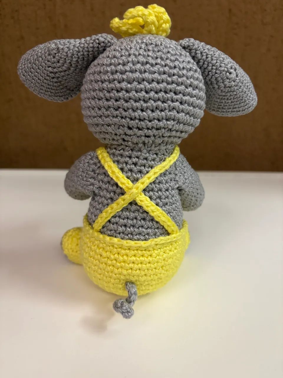 Elefante Amarelo em Crochê Amigurumi Bichinho de Pelúcia  - Foto 5