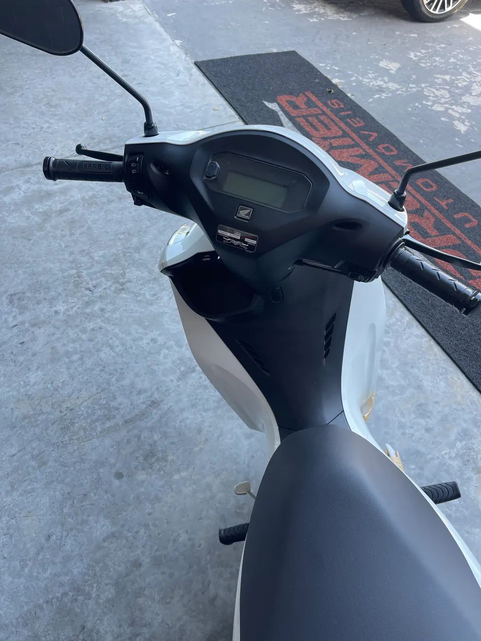 BIZ 125  - Foto 3