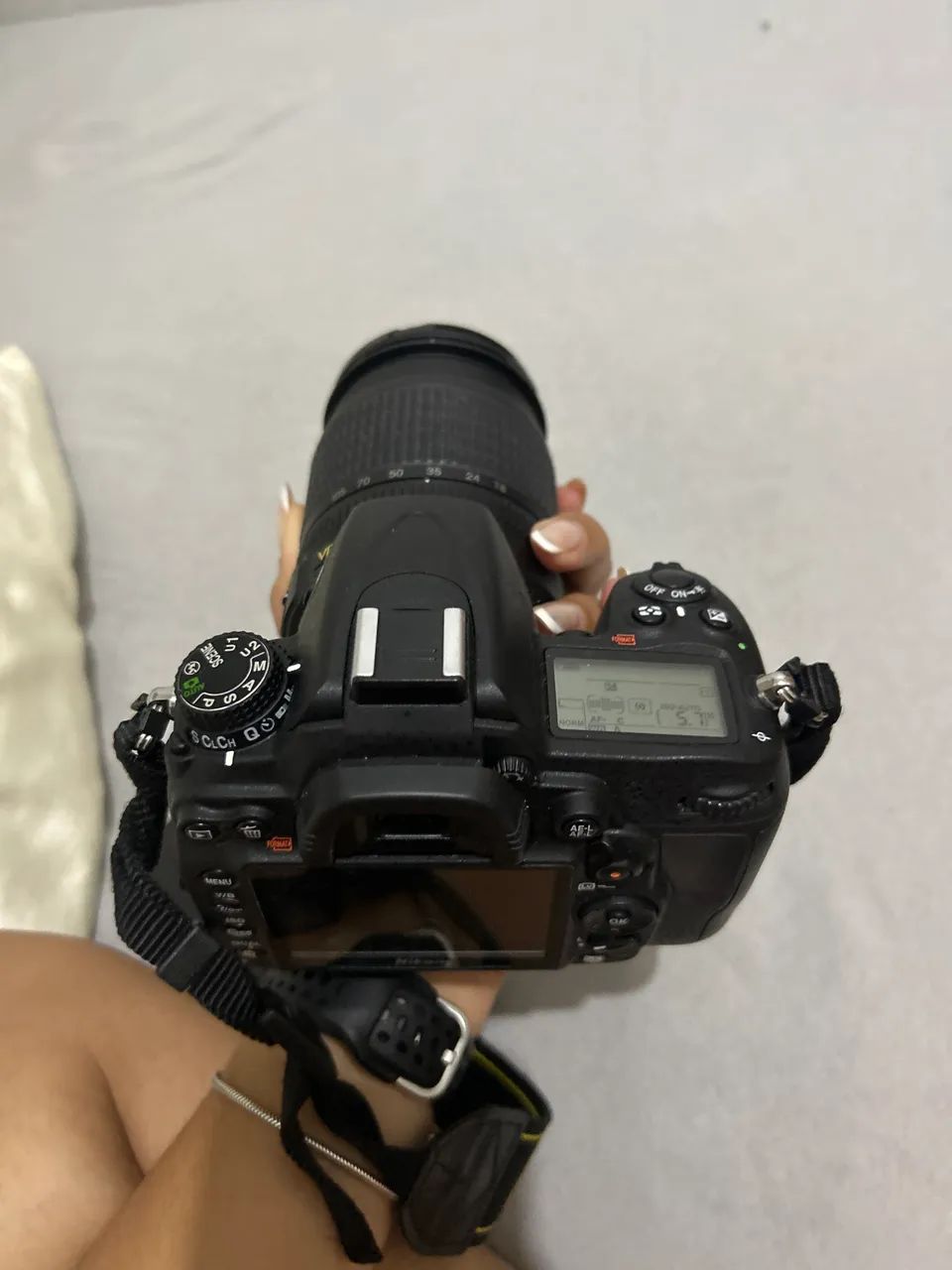 Vendo câmera Nikon D7000