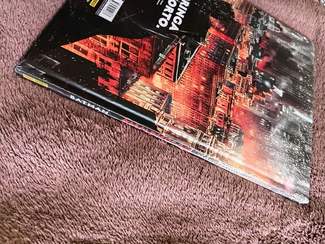 HQ Batman: Amaldiçoado (Lacrado) - Foto 4