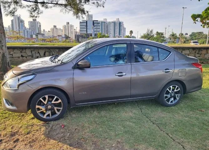 Nissan Versa Unique 1.6 16V Flex 4P Mec. 2016 - Foto 3
