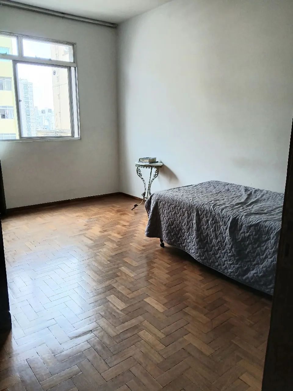 Vaga de quarto no centro BH, localização privilegiada 