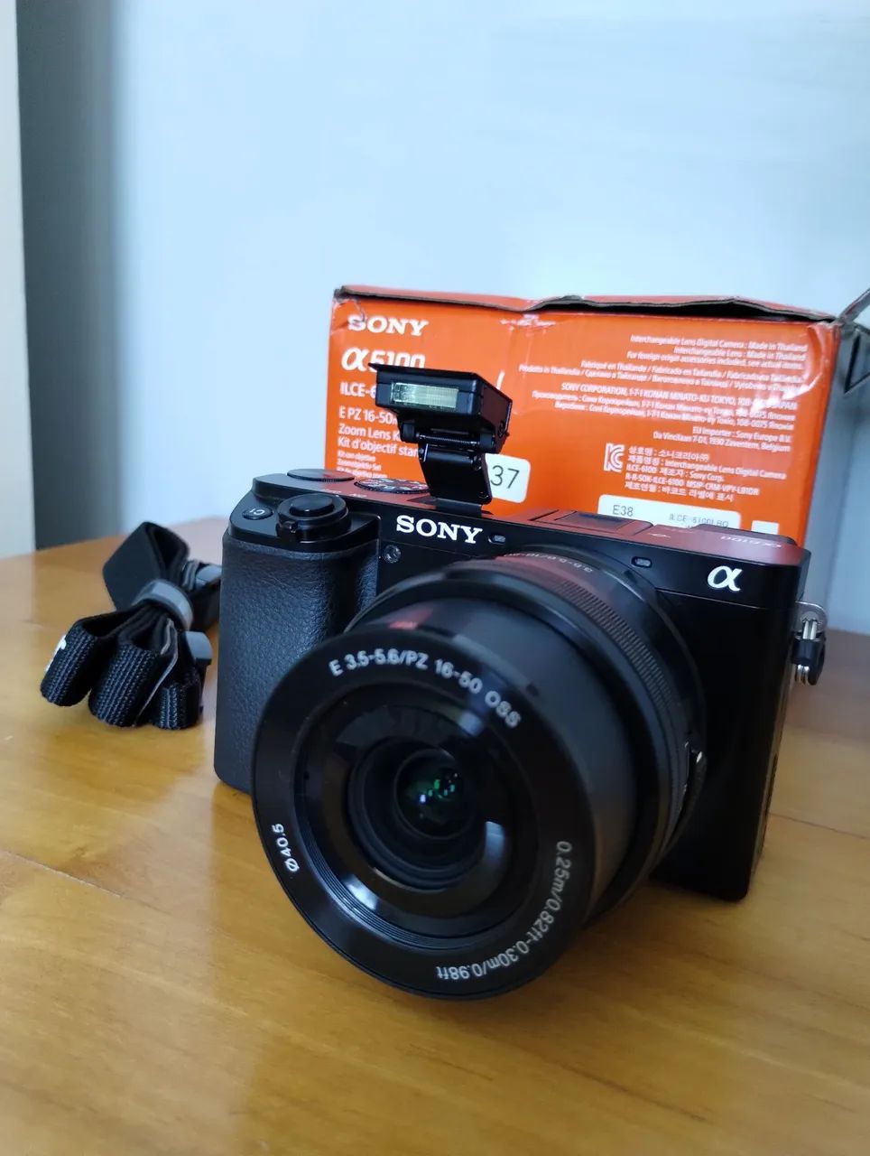 Camera Sony Alpha ILCE 6100L cor preta - Foto 4