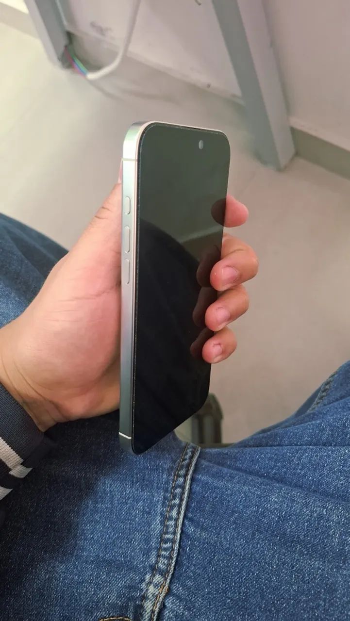 Iphone 16 pro max - Foto 5