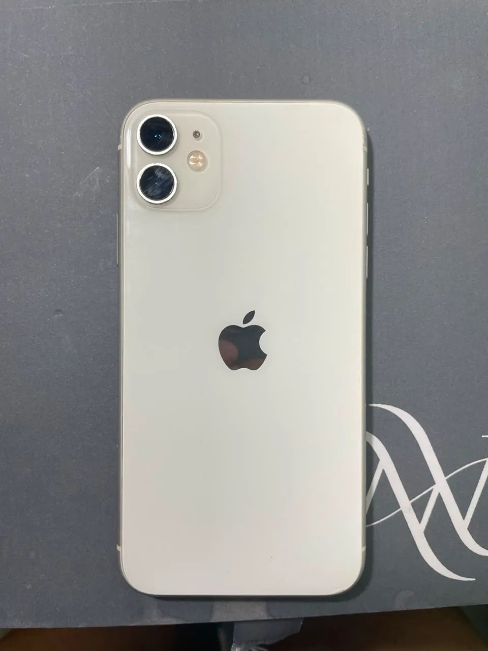 iPhone 11 128GB