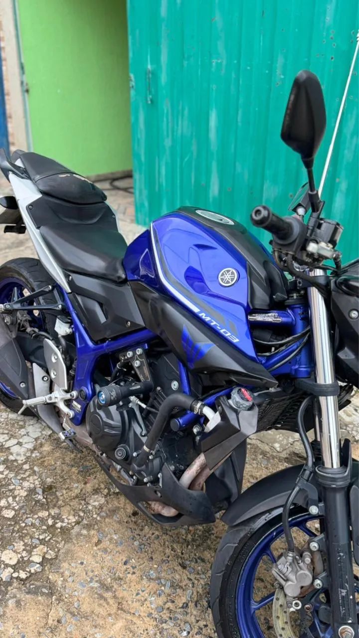 Moto mt-03  - Foto 4