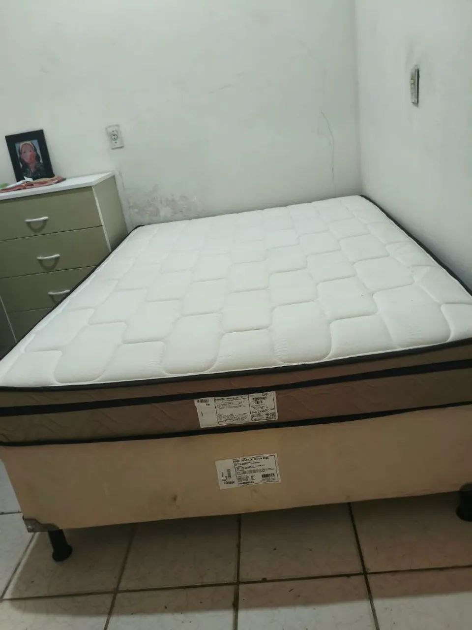 Cama box de casal base e colchão 850