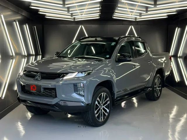 Mitsubishi L200 2025