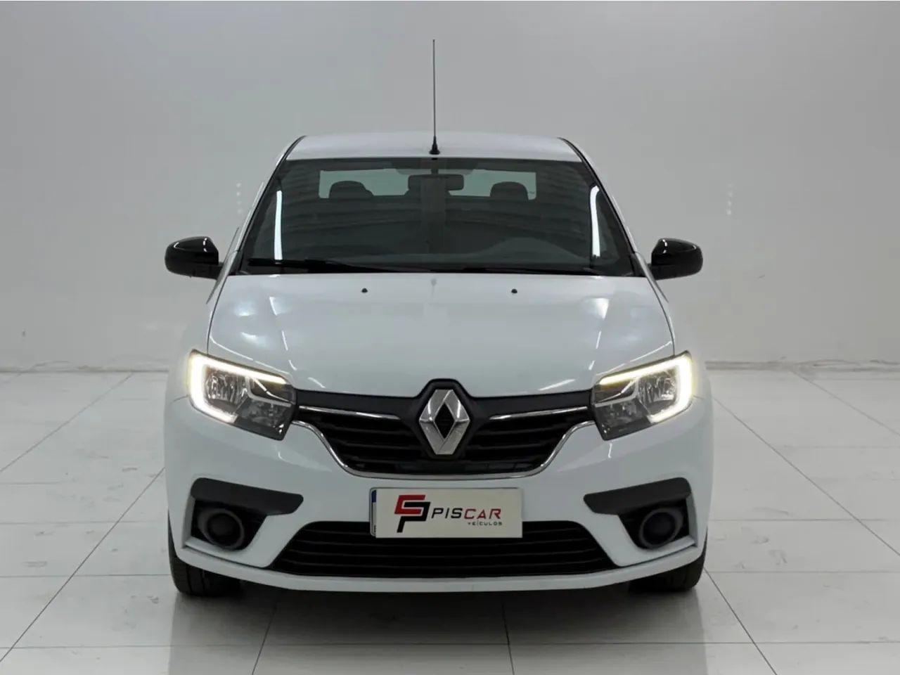 Renault Logan 2022 - Foto 2