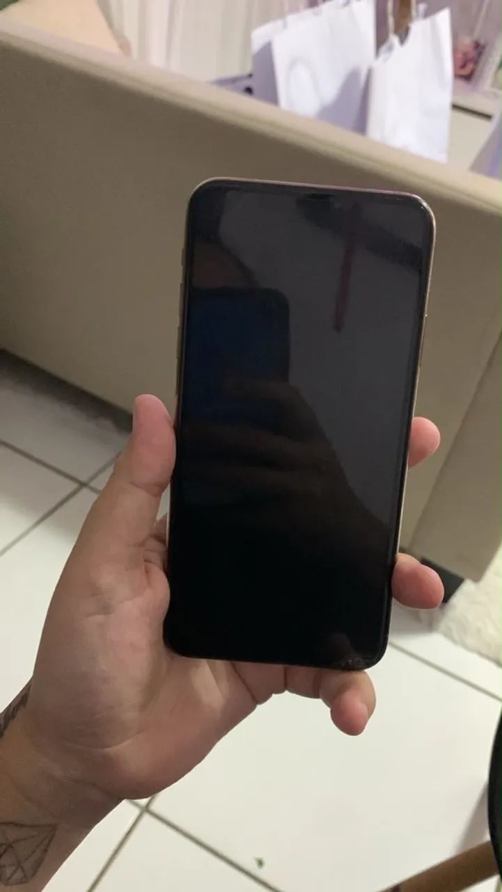 IPHONE 11 PRO MAX  - Foto 3