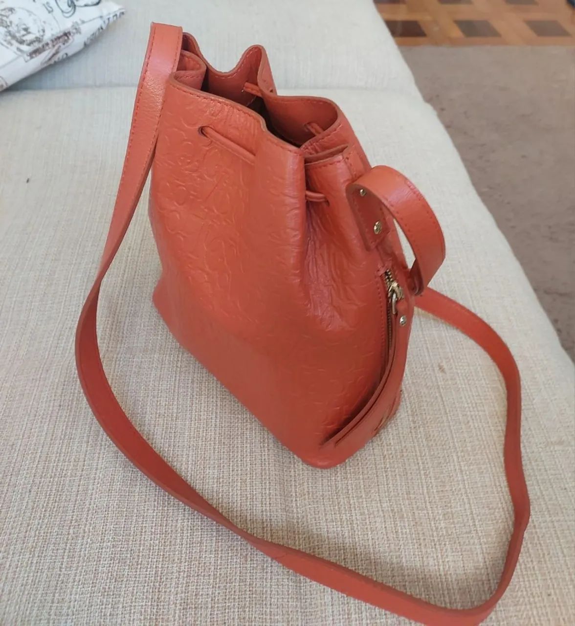 Bolsa Vitor Hugo nova pouco uso  - Foto 5